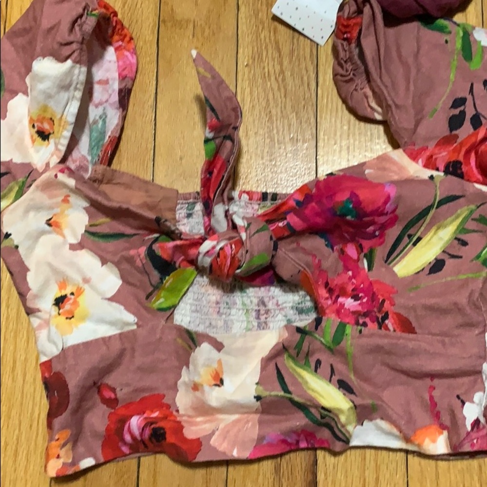 Revolve (Privacy Please) Crop Top - Picture 5 of 5